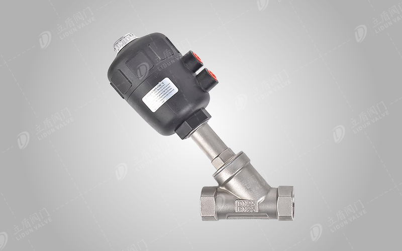 絲口氣動角座閥